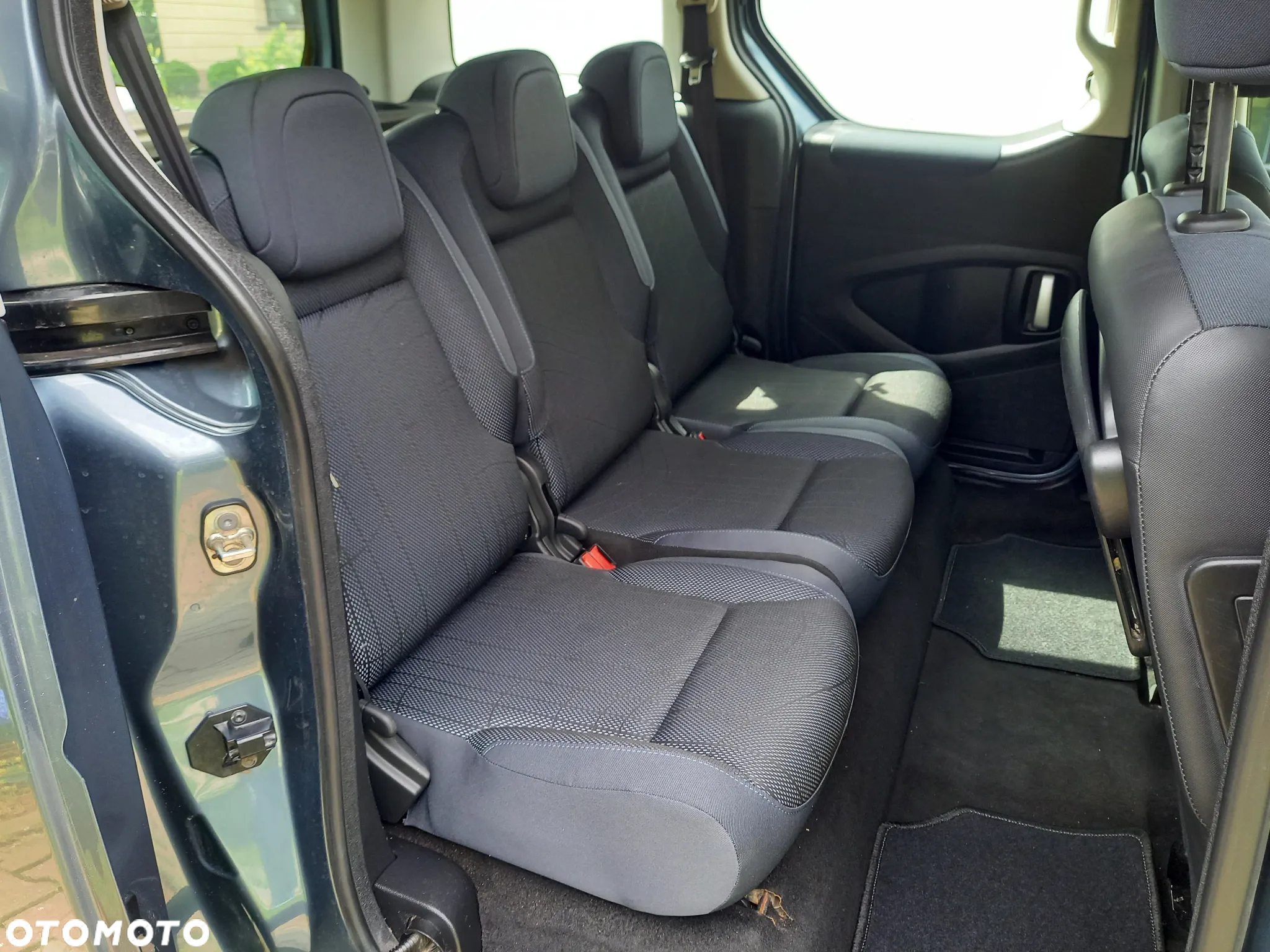 Peugeot Partner 1.6 e-HDi STT Active - 26