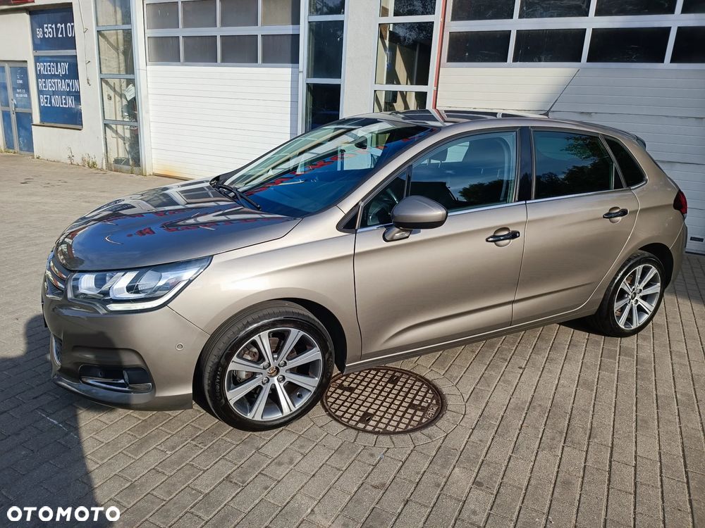 Citroen C4 2015 photo 2