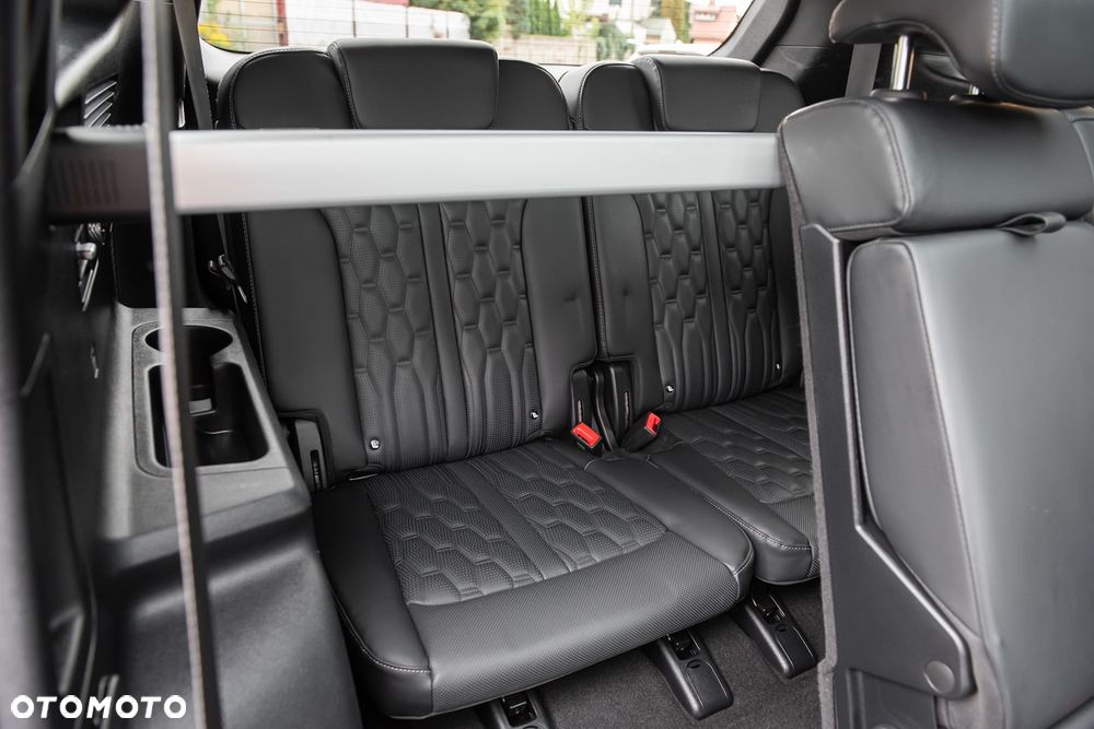 Kia Sorento - 40
