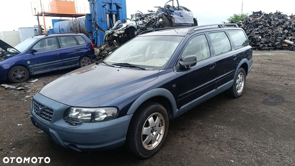 35514 Volvo XC70 I cross country 4x4 2.5 turbo 209 km na części lakier 417-26 - 1