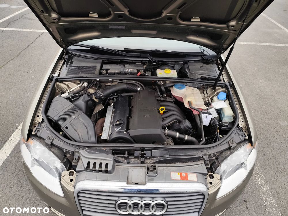 Audi A4 Limousine - 10