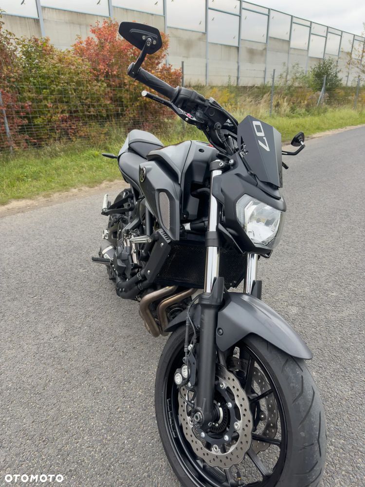 Yamaha MT - 9