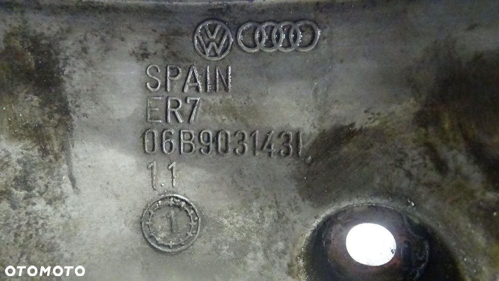 ŁAPA ALTERNATORA AUDI A4 B6 2.0 06B903143L - 6