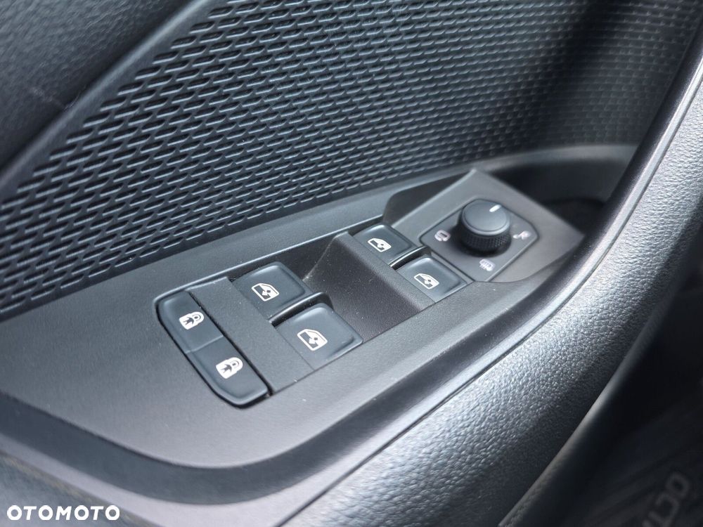 Skoda Octavia 1.5 TSI ACT Ambition - 11