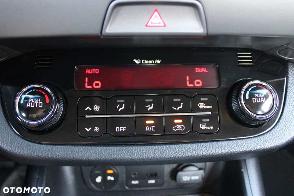 Kia Sportage - 32