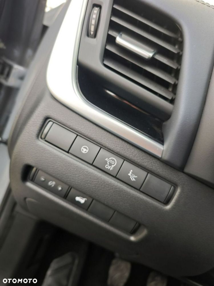 Nissan Qashqai - 23