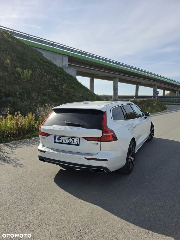 Volvo V60 2019 photo 5