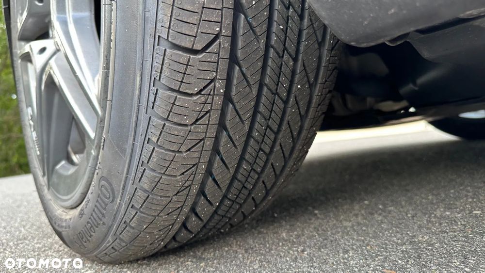 Mercedes-Benz Klasa C 300 9G-TRONIC AMG Line - 38