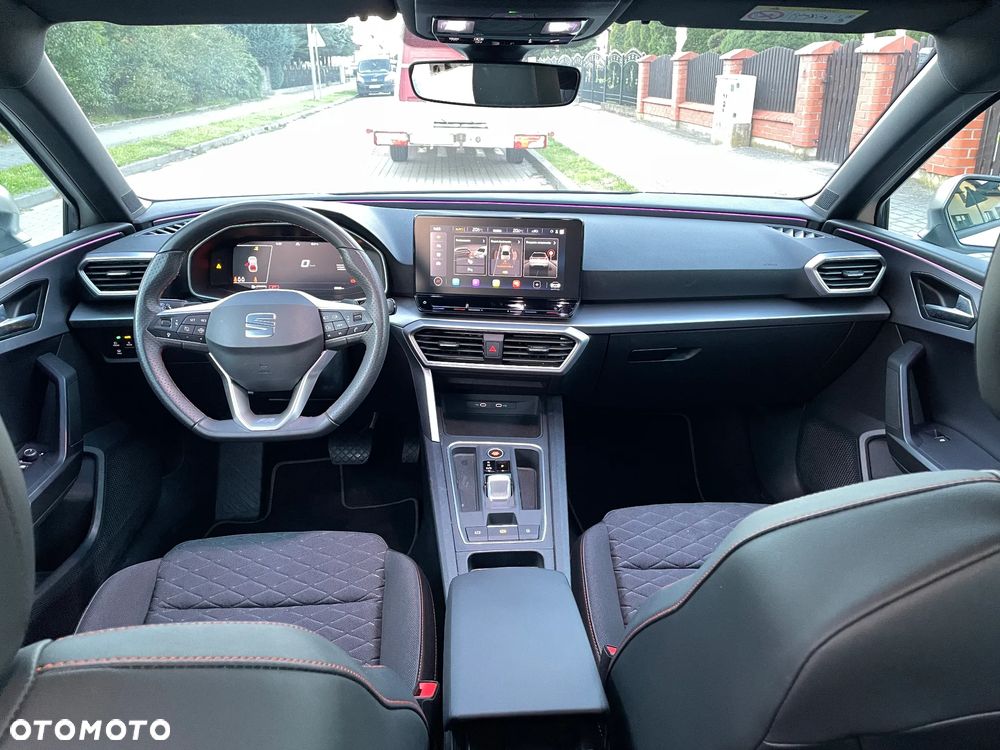 Seat Leon Sportstourer 2.0 TDI FR DSG - 39