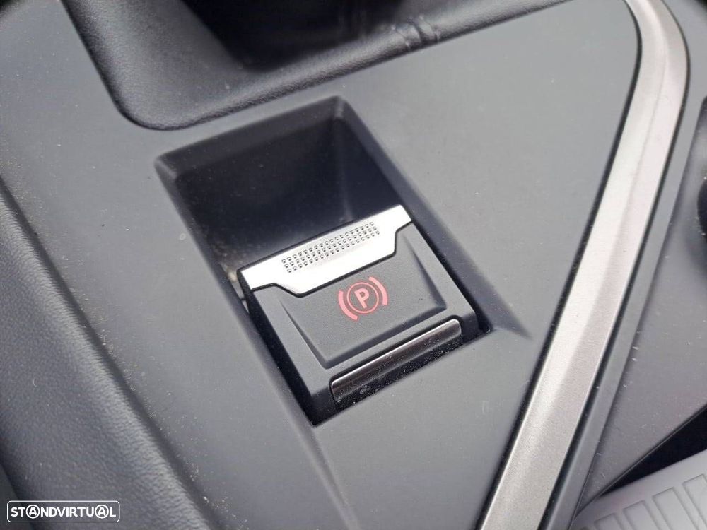 Peugeot 308 1.2 PureTech Allure - 23