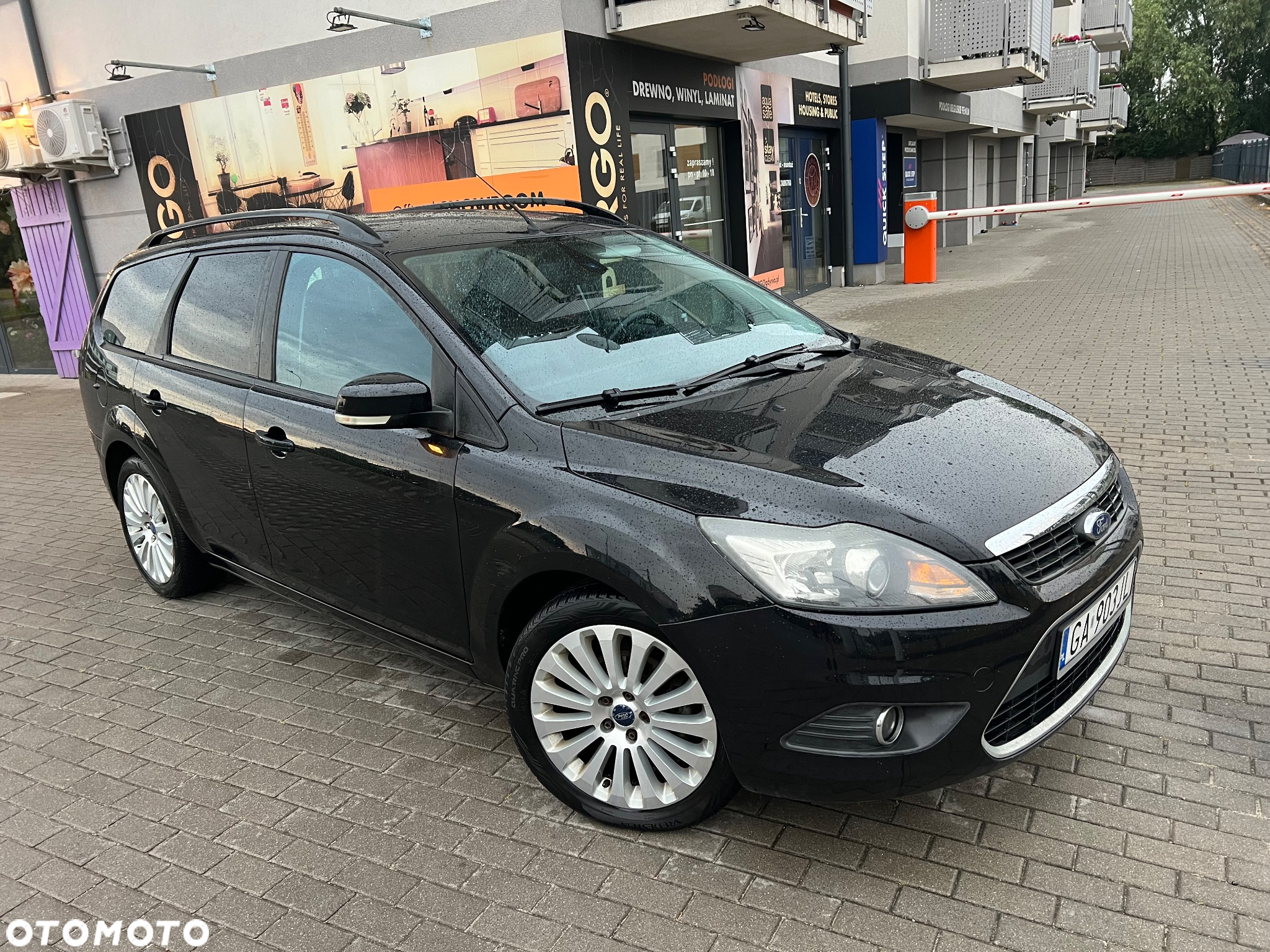 Ford Focus 1.8 FF Platinium X - 18