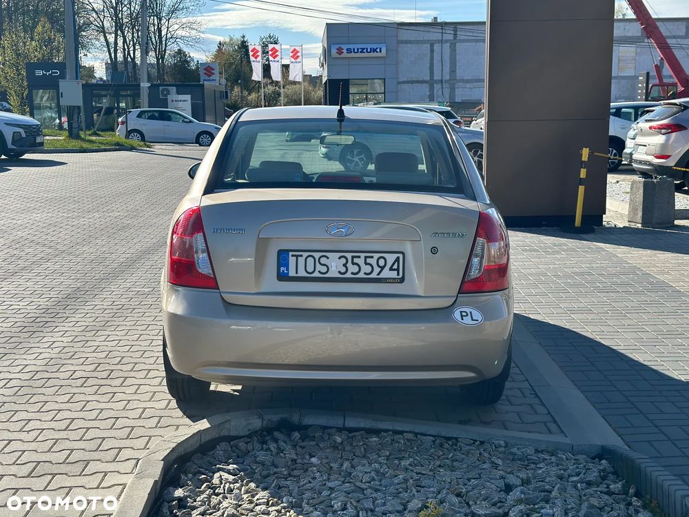 Hyundai Accent 1.4 Classic - 6