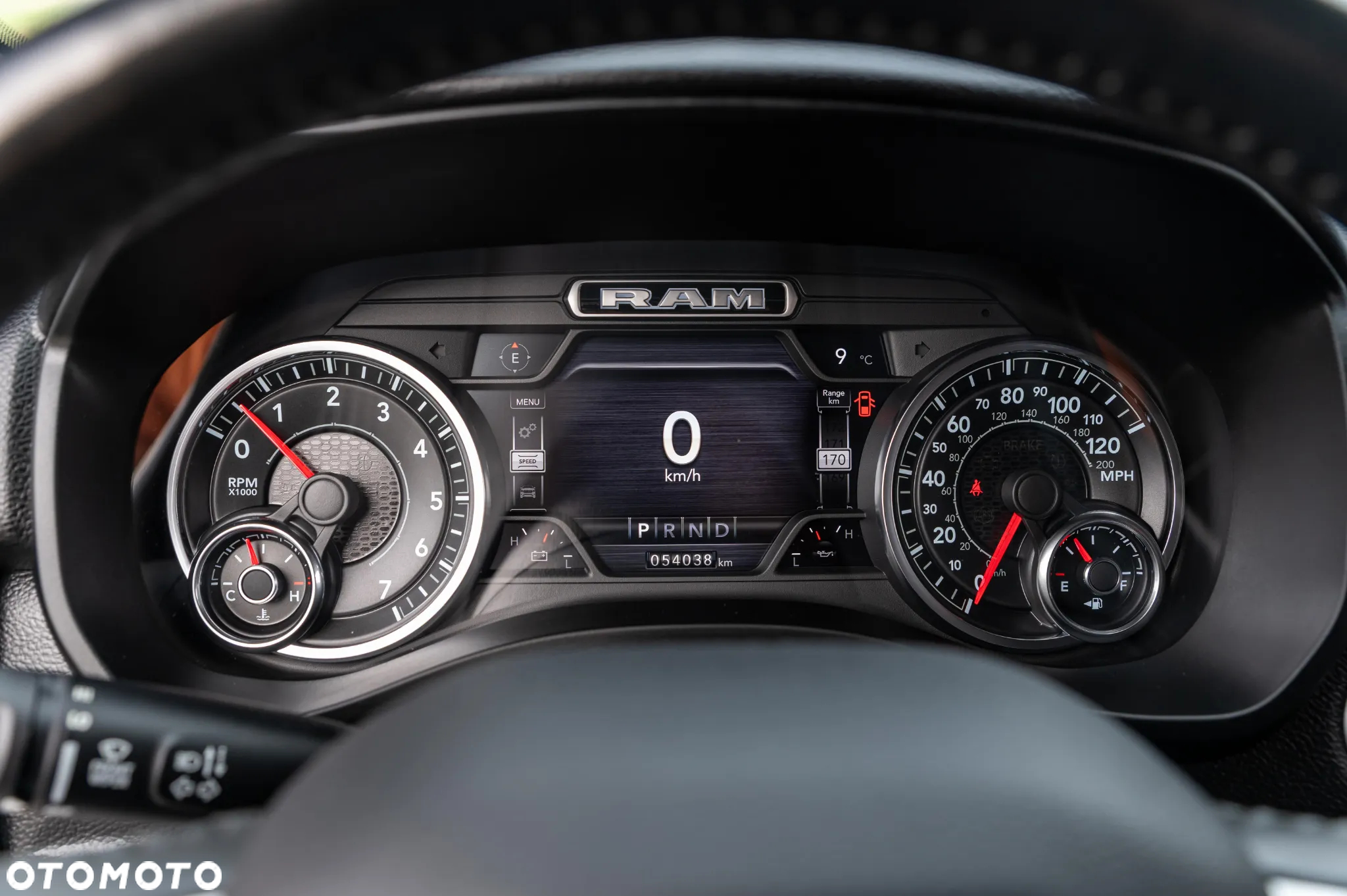 Dodge RAM 1500 5.7 4x4 - 24