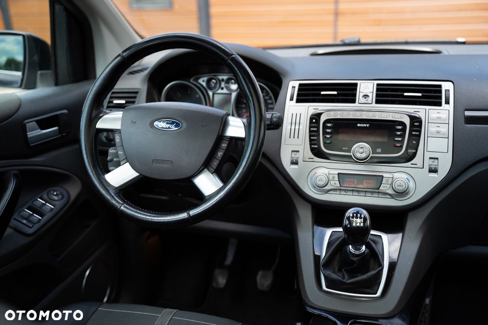 Ford Kuga 2.0 TDCi Titanium - 36