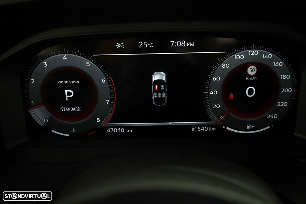 Nissan Qashqai 1.3 DIG-T N-Connecta LED Xtronic - 16