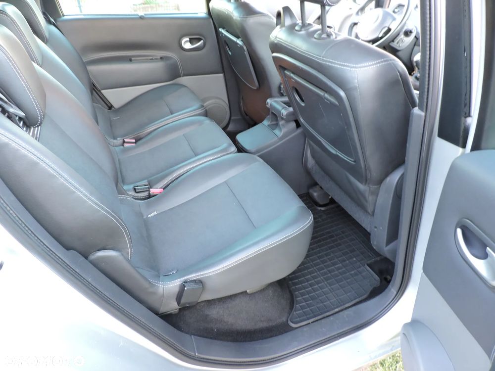 Renault Scenic 1.6 16V 110 Expression - 12
