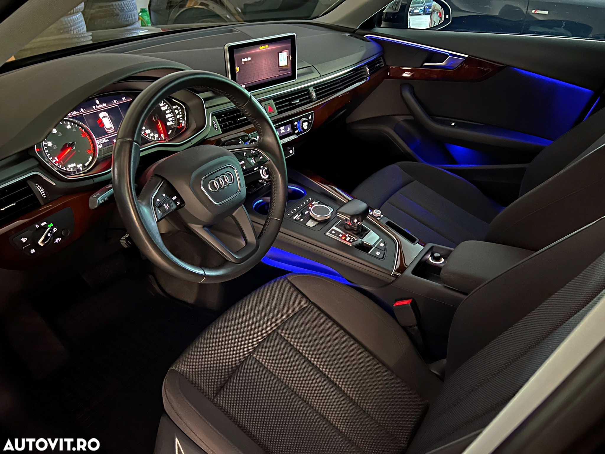 Audi A4 Avant 2.0 TDI S tronic Sport - 9