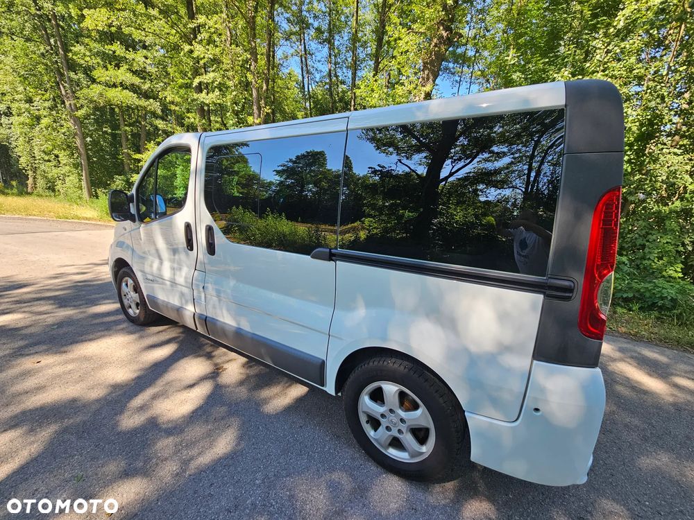 Renault Trafic Passenger Expression - 6