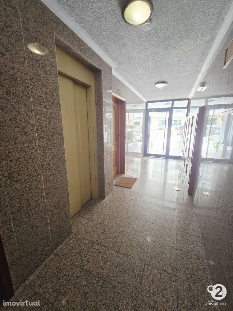 Apartamento T1+1 em São Mamede Infesta - ( próximo ao Hospital São... - Grande imagem: 2/16