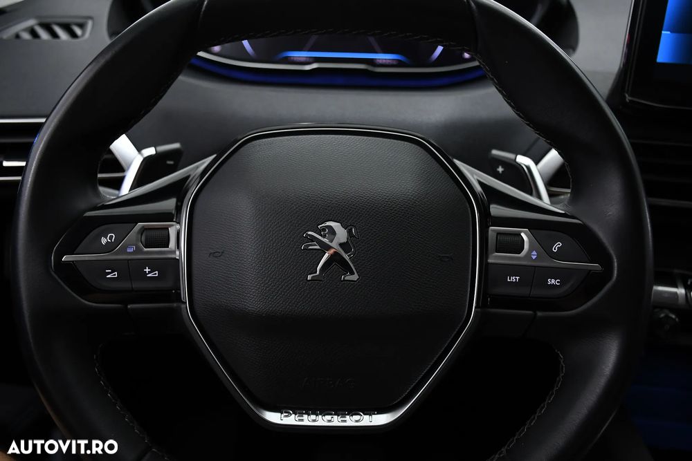 Peugeot 3008 1.2 PureTech S&S EAT8 Allure - 37