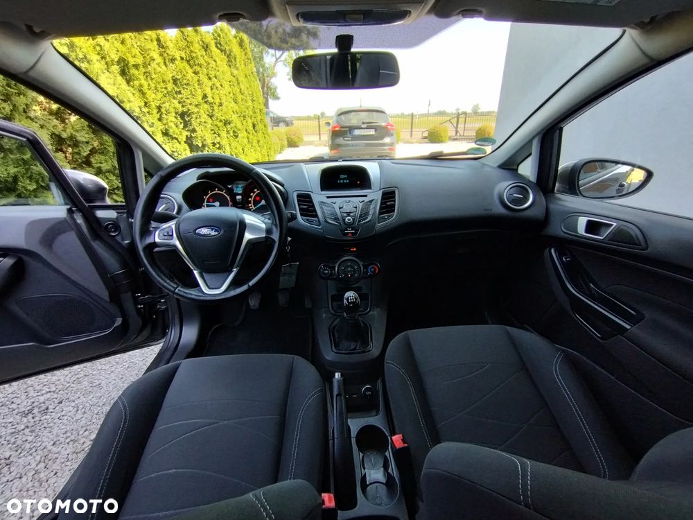 Ford Fiesta 1.25 Champions Edition - 11