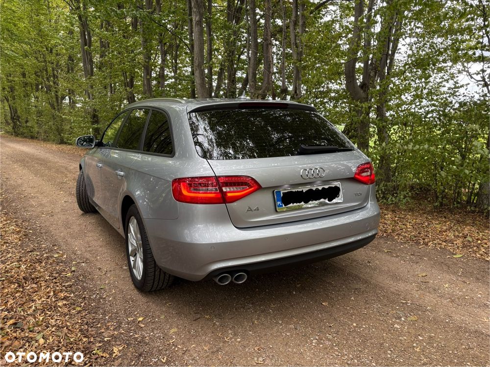 Audi A4 Avant - 5