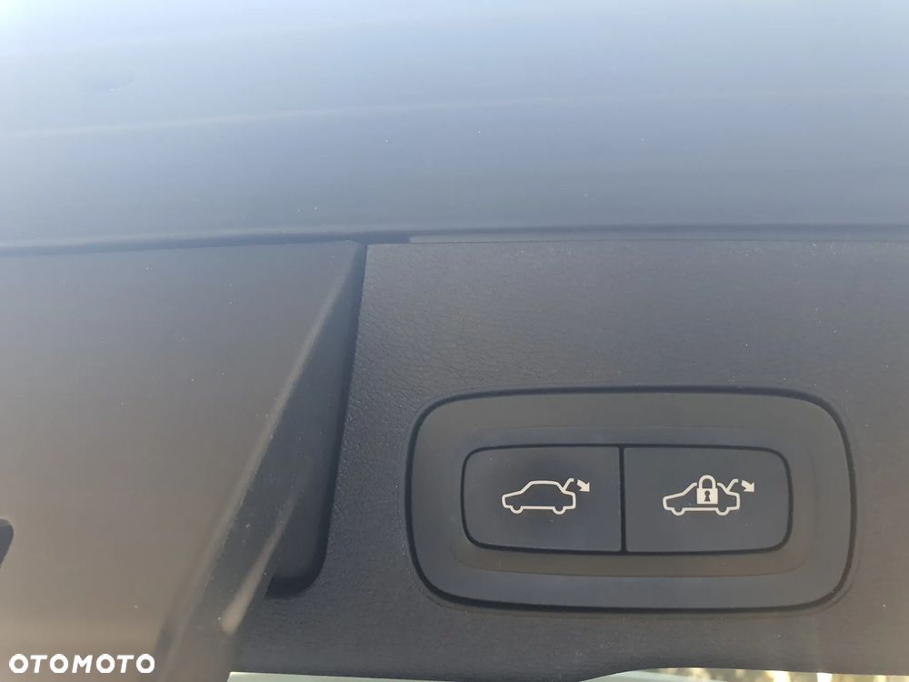 Volvo XC 60 T6 AWD Geartronic Inscription - 6
