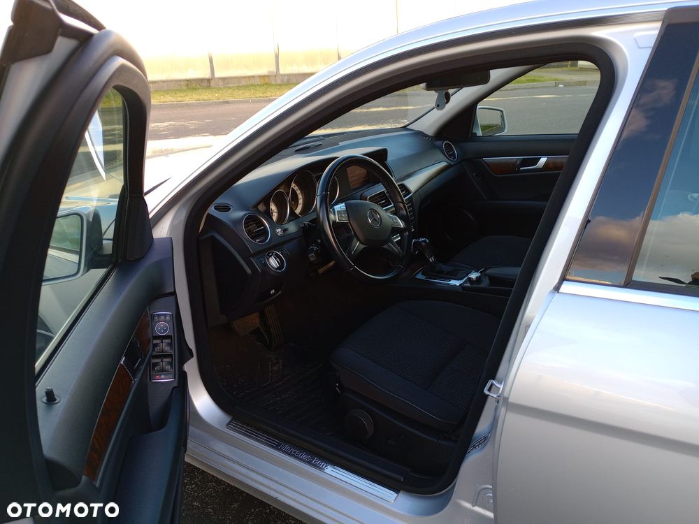 Mercedes-Benz Klasa C 200 Kompressor Automatik Elegance - 13