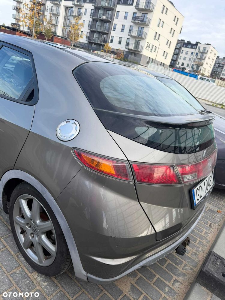 Honda Civic - 4