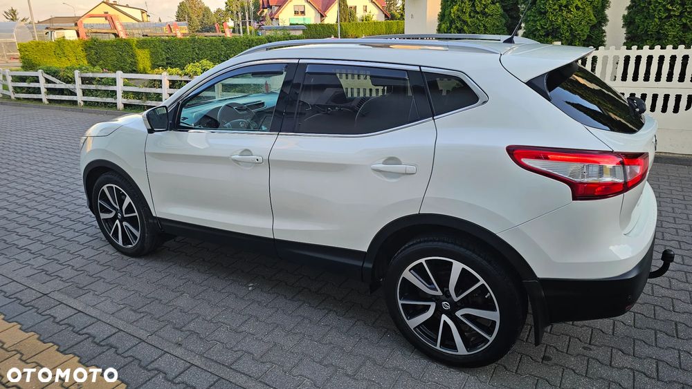 Nissan Qashqai 1.6 DCi Black Edition Xtronic EU6 - 4