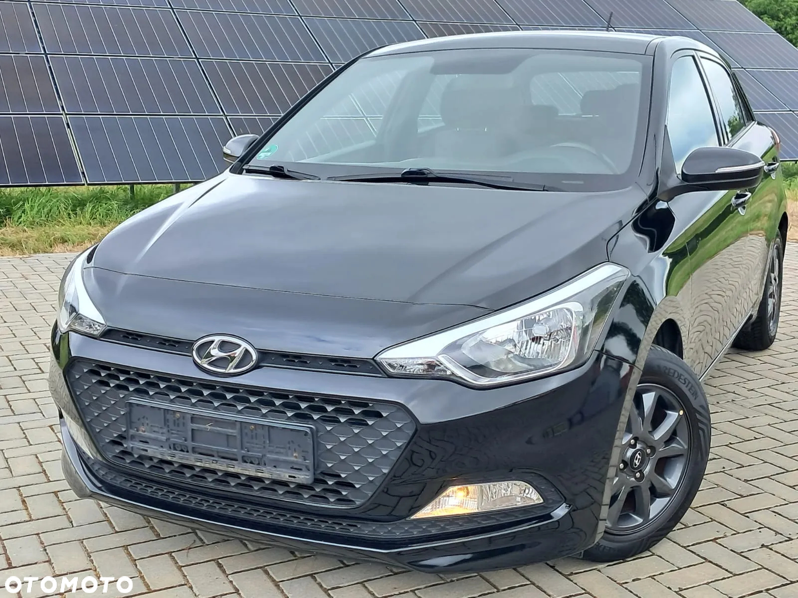 Hyundai i20 blue 1.2 YES - 8