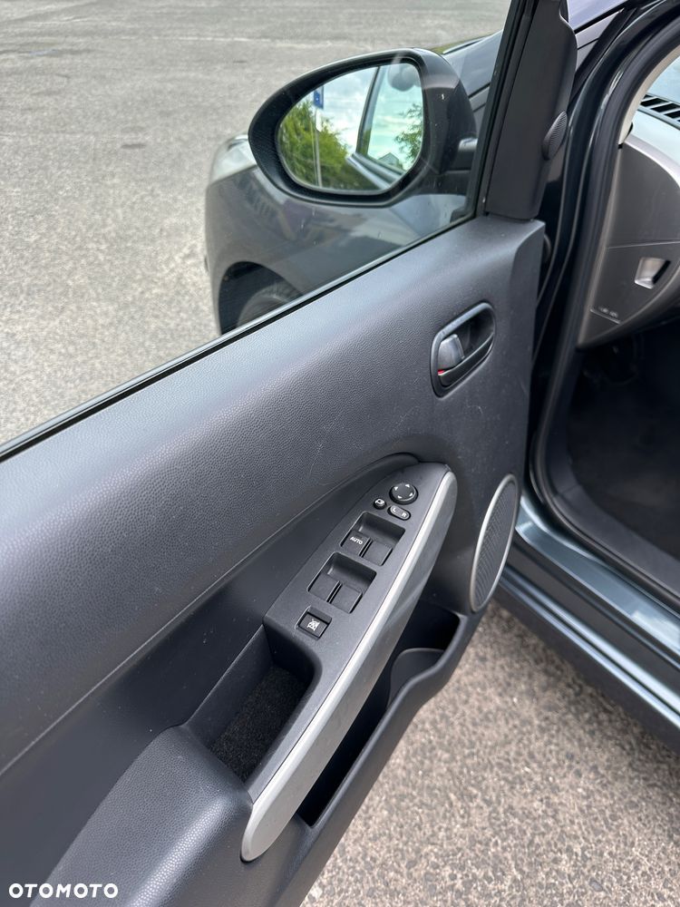 Mazda 2 1.5 Sport - 21