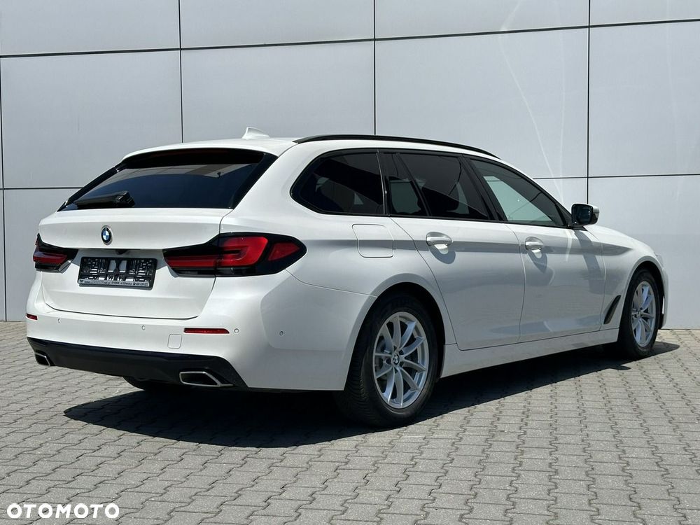 BMW Seria 5 - 10