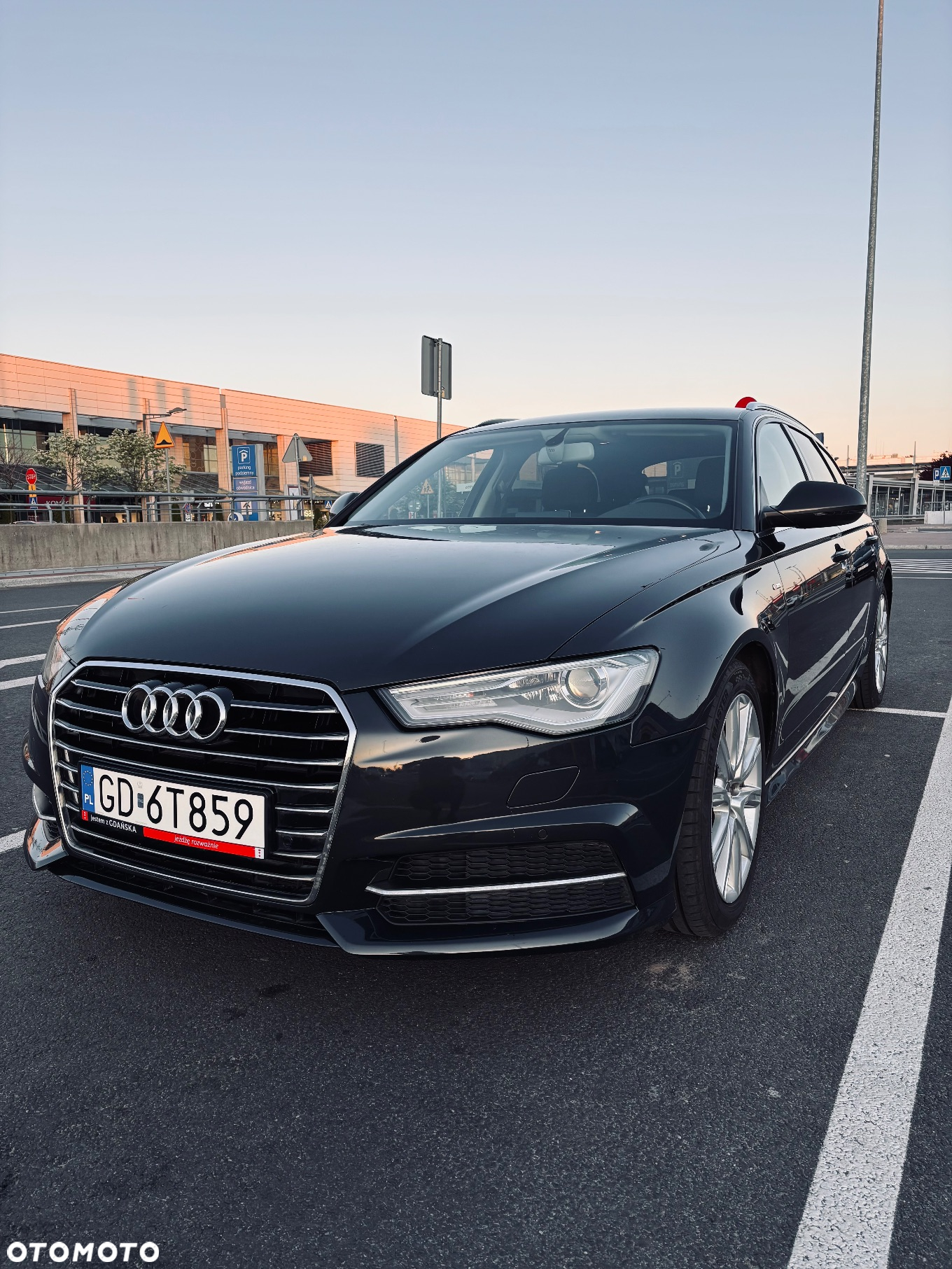 Audi A6 Avant 2.0 TDI Ultra S tronic - 7