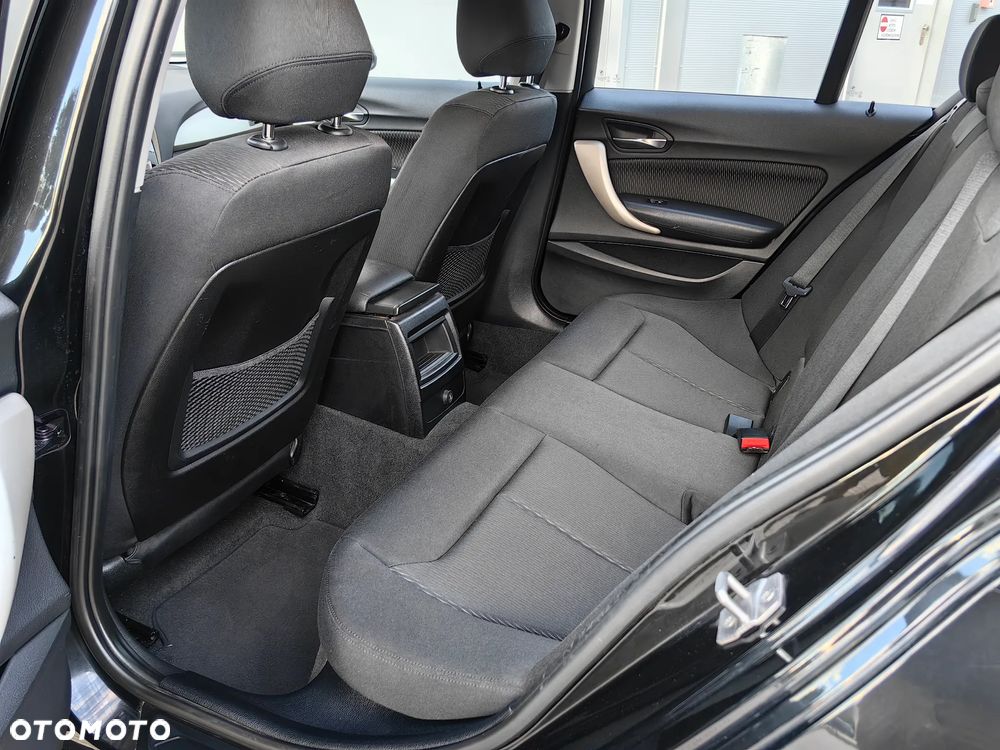 BMW Seria 1 116d EfficientDynamics Edition - 14