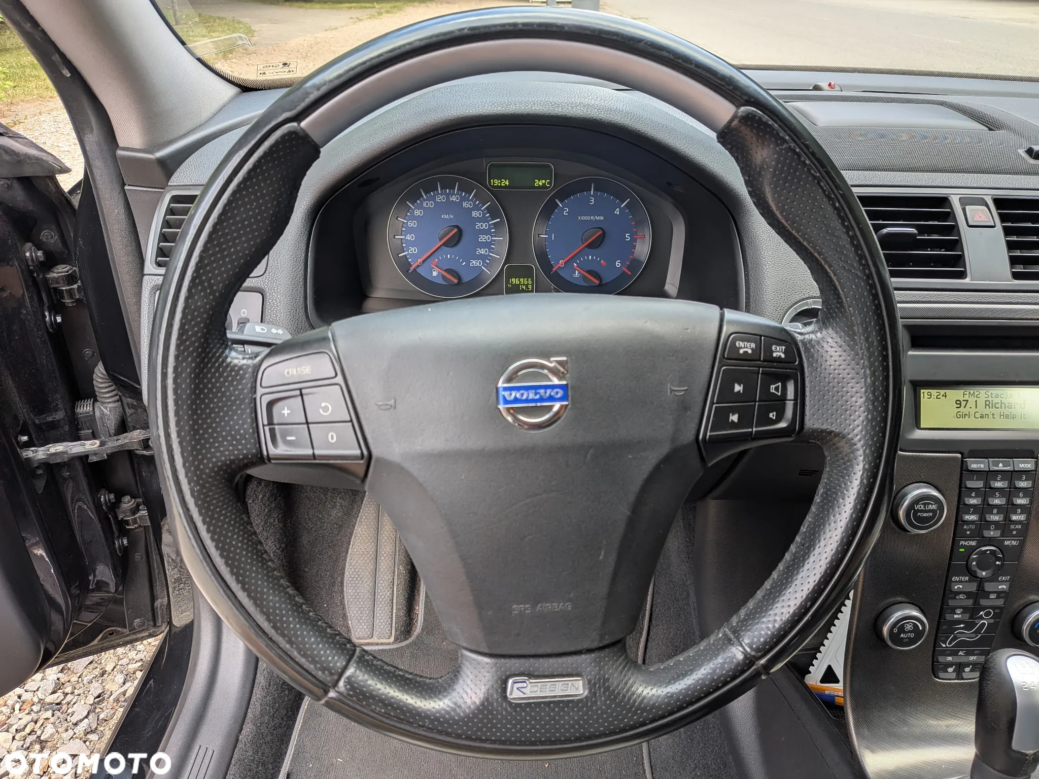 Volvo V50 D3 R-Design - 6