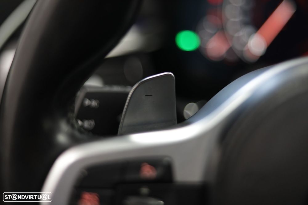 BMW 520 d Pack M Auto - 27