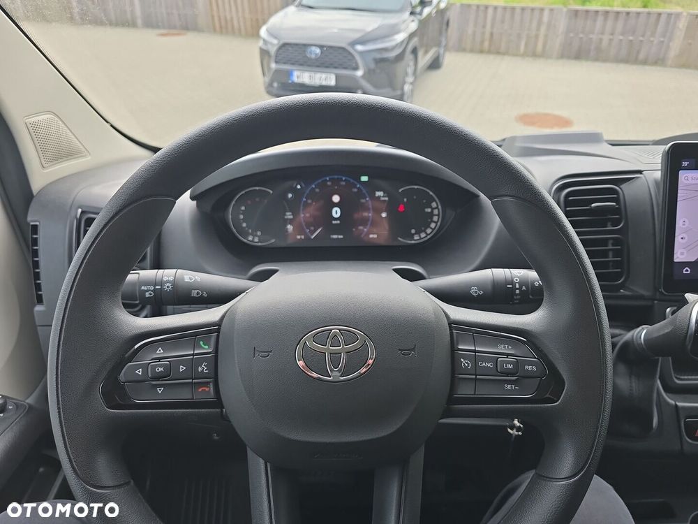 Toyota PROACE MAX - 13