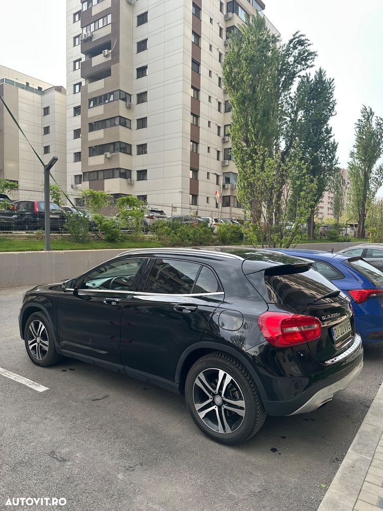 Mercedes-Benz GLA 220 d Aut. - 7