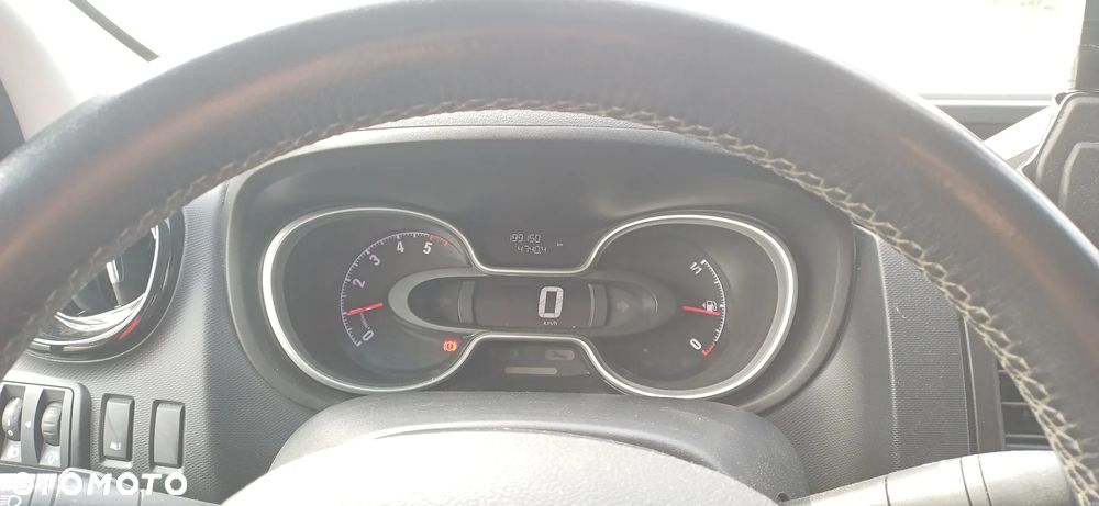 Opel Vivaro - 16