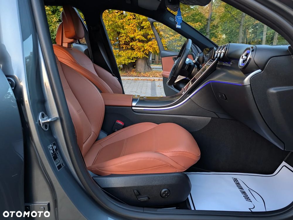 Mercedes-Benz C-Class 2022 photo 4