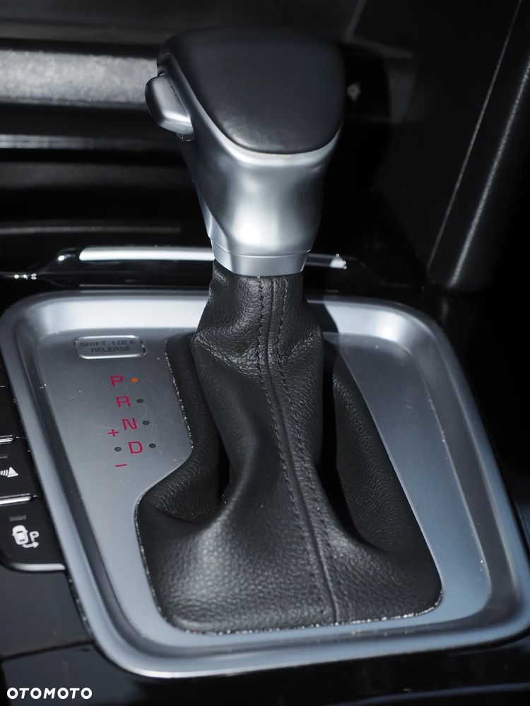 Kia XCeed 1.6 T-GDI XL DCT - 23