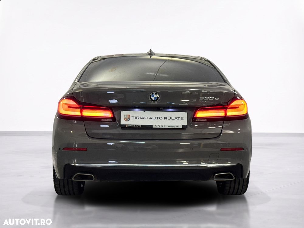 BMW Seria 5 530e xDrive AT PHEV - 5