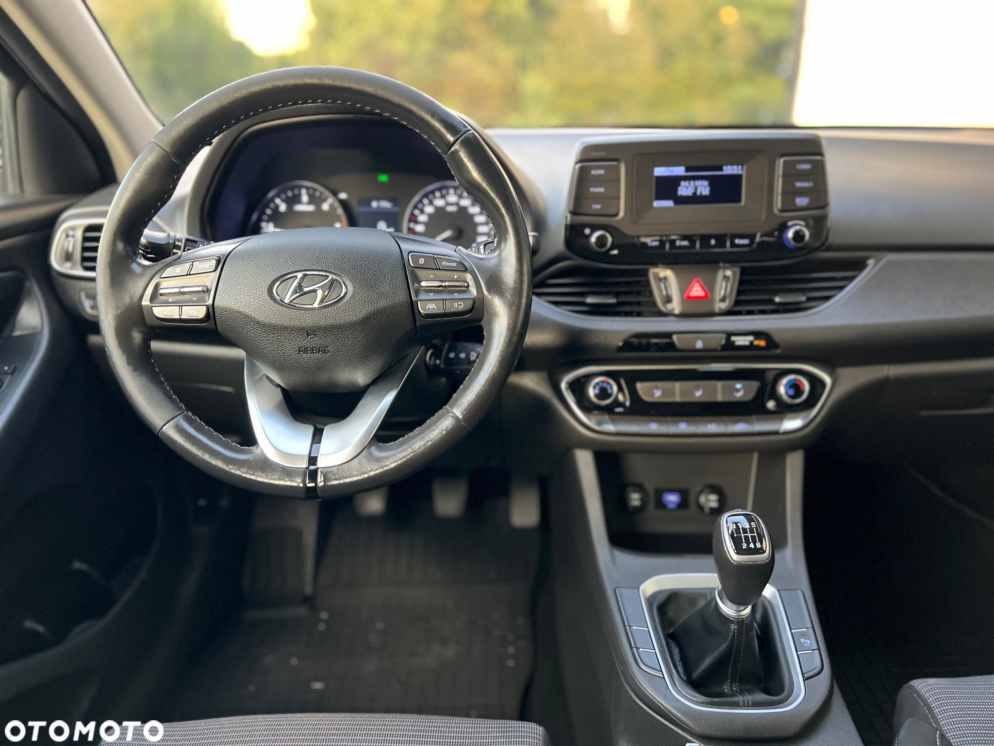 Hyundai i30 1.6 D Classic + - 18