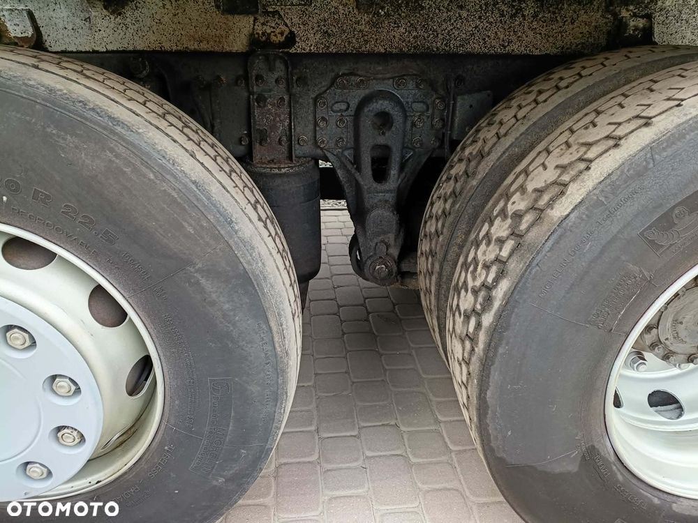 Renault PREMIUM 370 6x2/4 Skrapiarka do asfaltu Secmair - 5