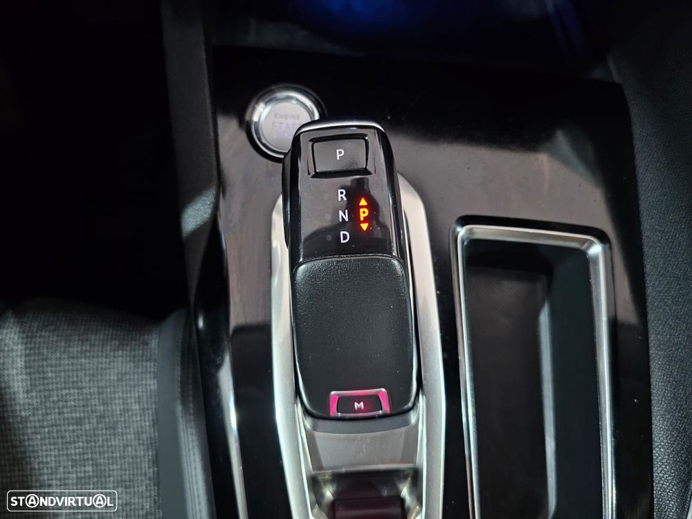 Peugeot 5008 1.5 BlueHDi Allure Pack EAT8 - 33