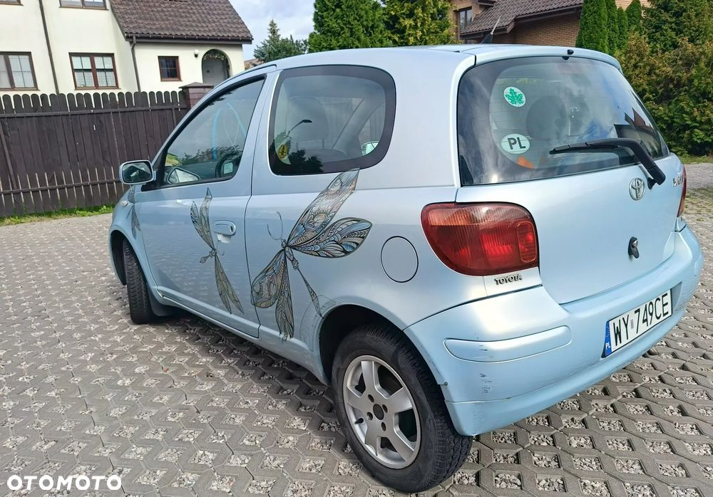 Toyota Yaris - 5