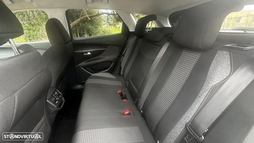 Peugeot 3008 1.6 BlueHDi Allure EAT6 - 10