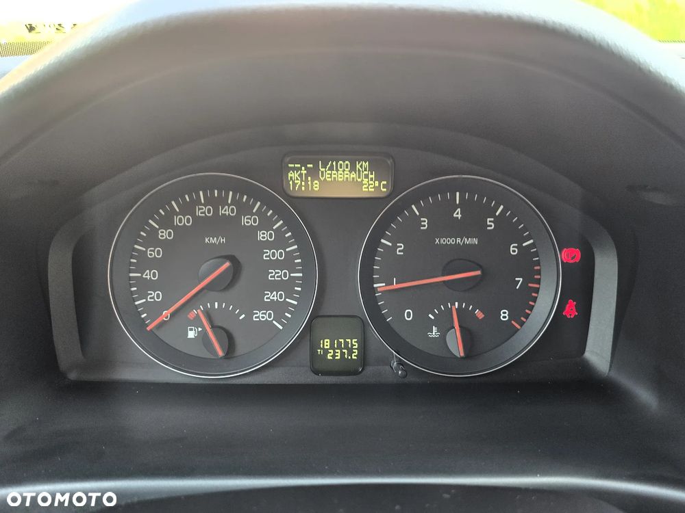 Volvo S40 1.8 Momentum - 27