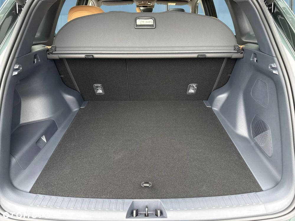 Geely Starray EM-i 1.5 PHEV Max - 19